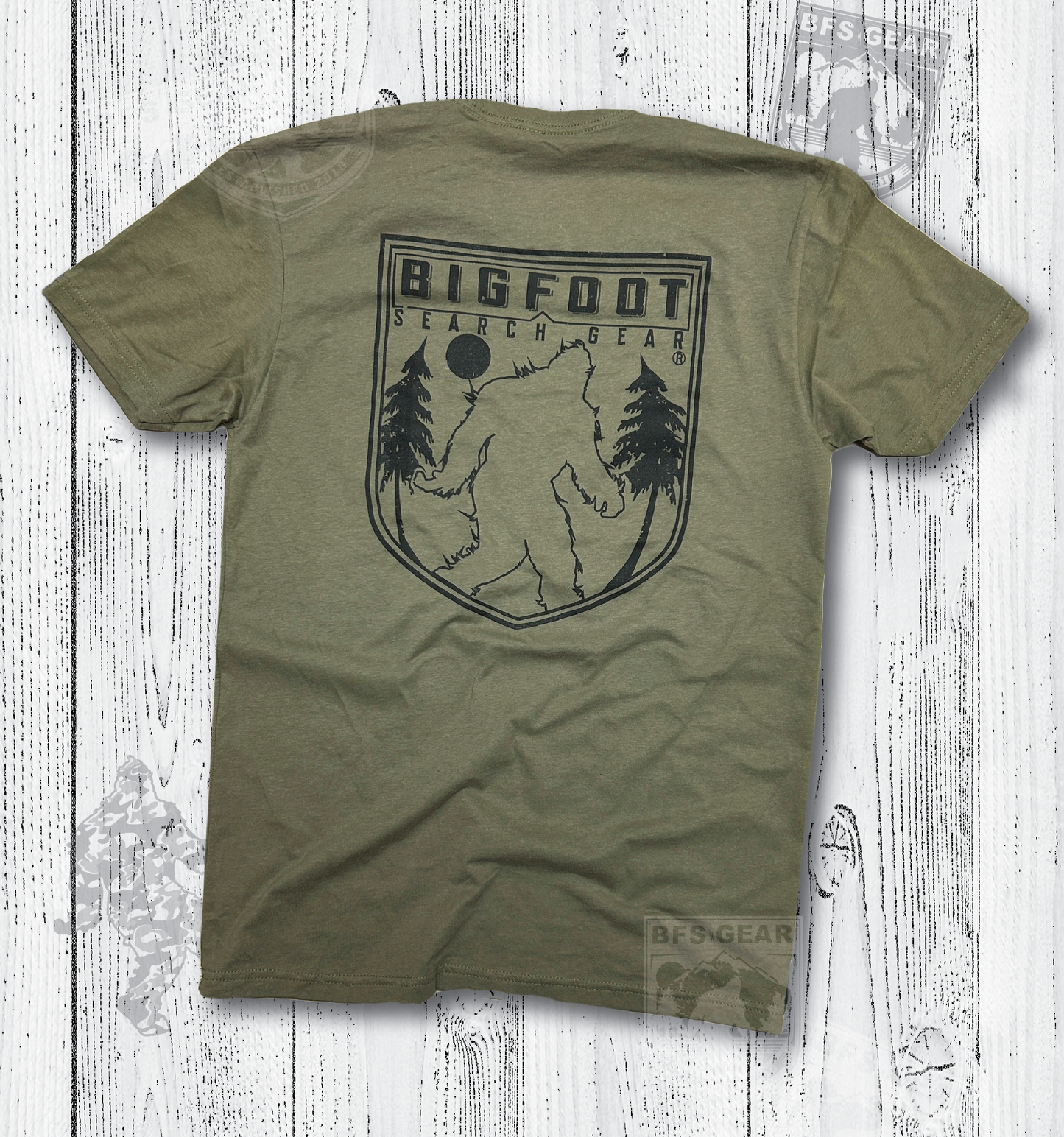 The Badge T-Shirt Military Green