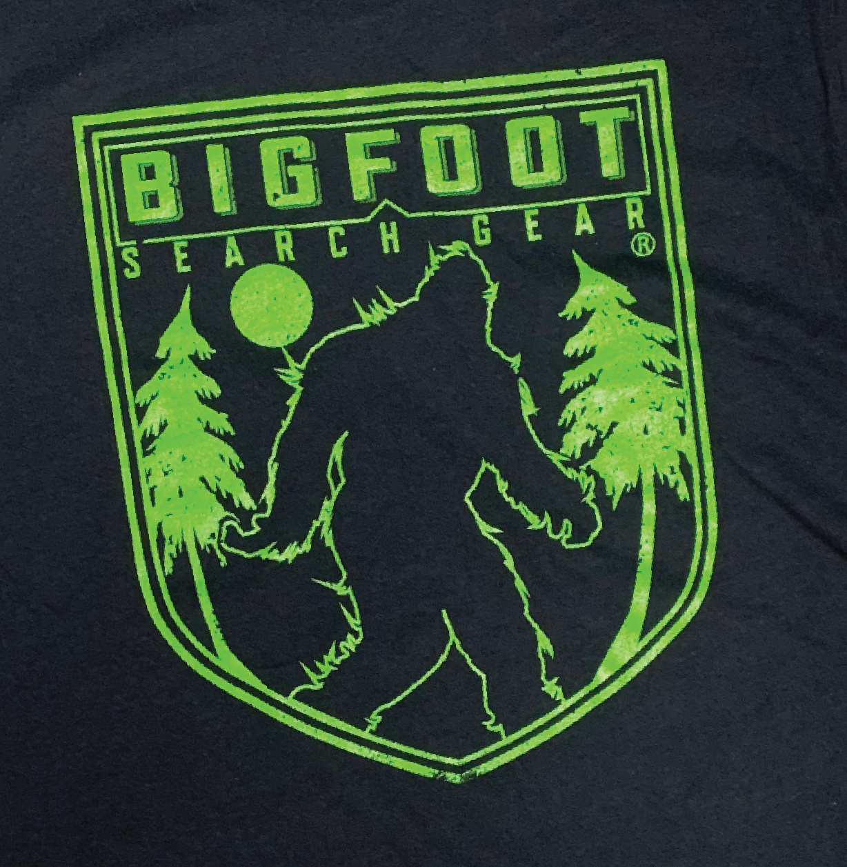 The Badge T-Shirt Glow in The Dark